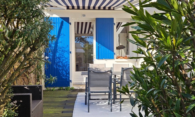 La Faute-sur-Mer House | Cottage near beach and forest, parking, wifi