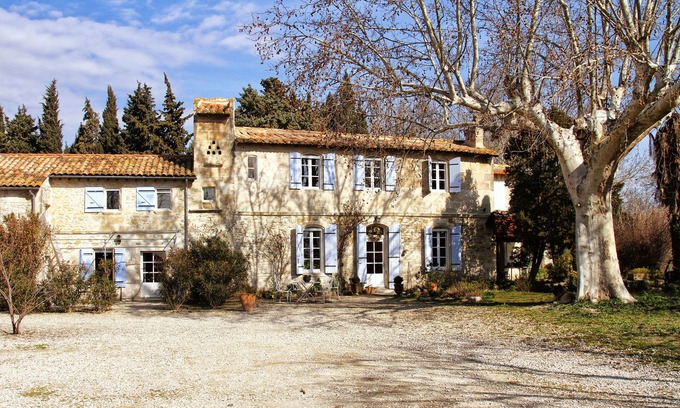 Arles Cottage | Cottage of the Treille of Mas Médaille