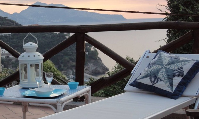 Massa Lubrense Ski Chalet | Cottage on Capri, very close to Sorrento, Naples Pompeii, nestled in a lemon grove