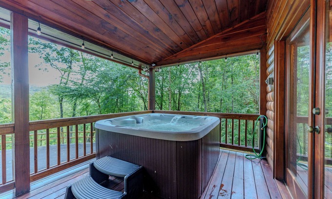 Blue Ridge Cottage | Cottage w/Hot Tub: 3 Mi to Downtown Blue Ridge!