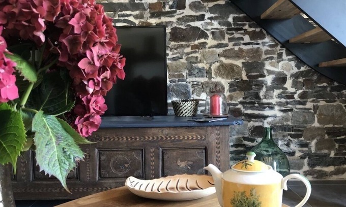 Cherrueix Cottage | Cottage with heated pool in the bay of Mont St Michel 500 m from the shore.