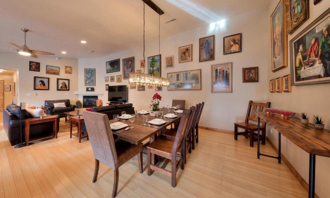 Moab House | Cottonwoods 401