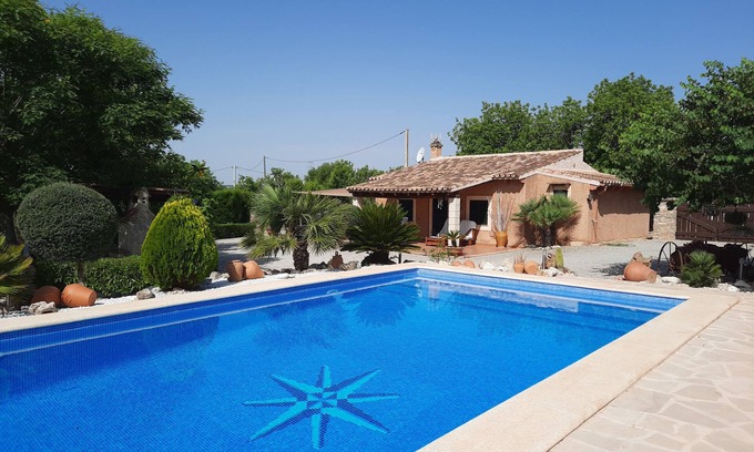 Sant Llorenc des Cardassar House | Country house with large pool and large gardens