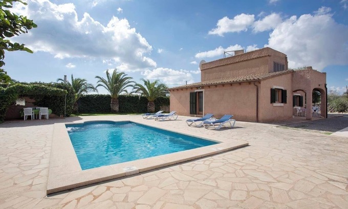 Santanyi Villa | Country Home “Servera” with Pool, Wi-Fi, Terrace & Garden