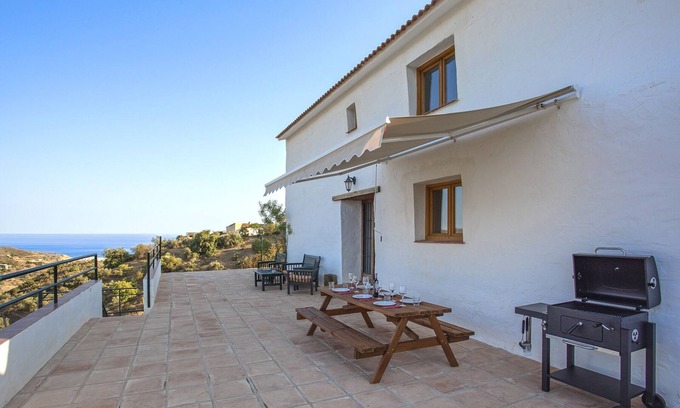 Malaga-Este House | Country house 15 minutes from the beach