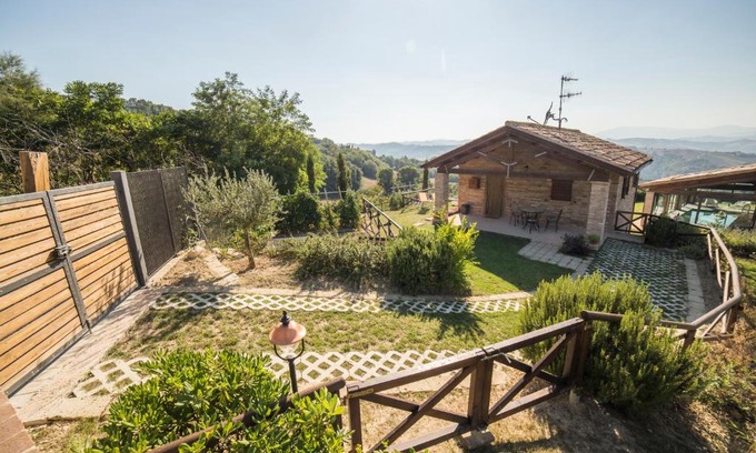 Urbino House | Country House Ca' Brunello