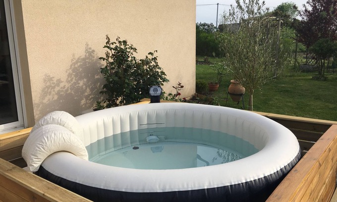 Berthenay Bed & Breakfast | Country house