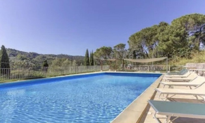 Camaiore House | Country house in the Tuscan hills with private pool