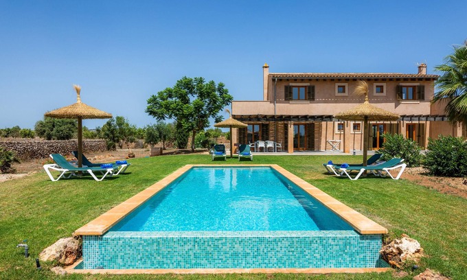 Porto Cristo Villa | Country House 'Pergola Porto Cristo' with Private Pool, Private Terrace and Wi-Fi