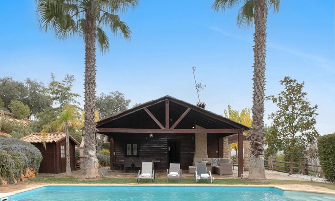 Ronda House | Country House 'Villa Ronda' with Mountain View, Wi-Fi and Air Conditioning