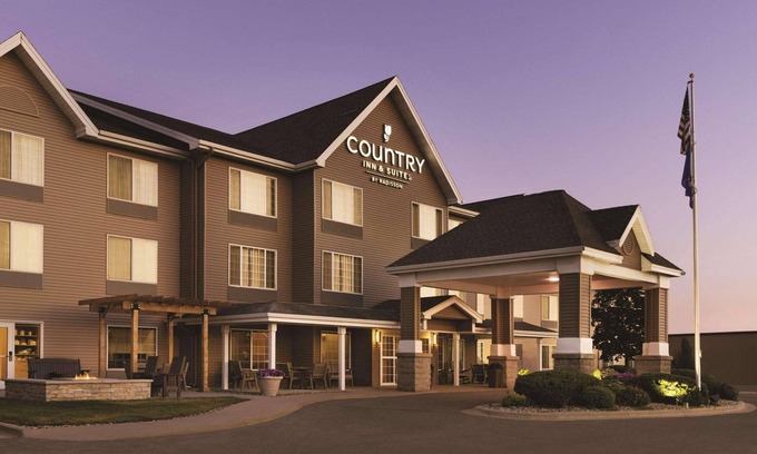 Albert Lea Hotel | Country Inn & Suites by Radisson, Albert Lea - Austin
