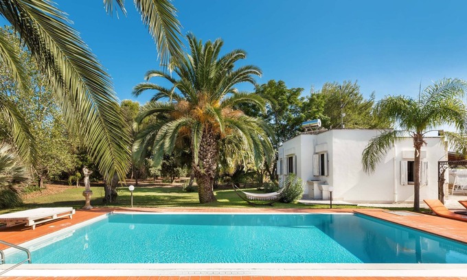 Ugento Villa | Countryside villa with swimming pool, olive tress, fruit trees, tropical garden!