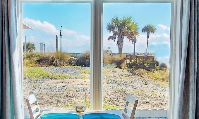 Flagler Beach Condo | Couple's Getaway, 1st-flr suite w/ocean view, beautiful sunrises, patio, AC, W/D