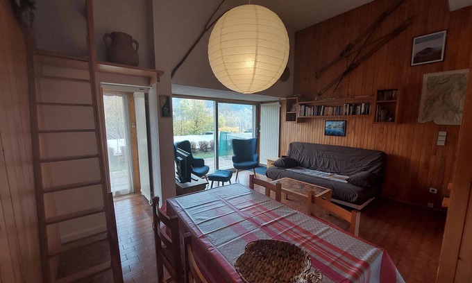 Le Praz Apartment | Courchevel - 2-Room Apartment with Parking and Terrace