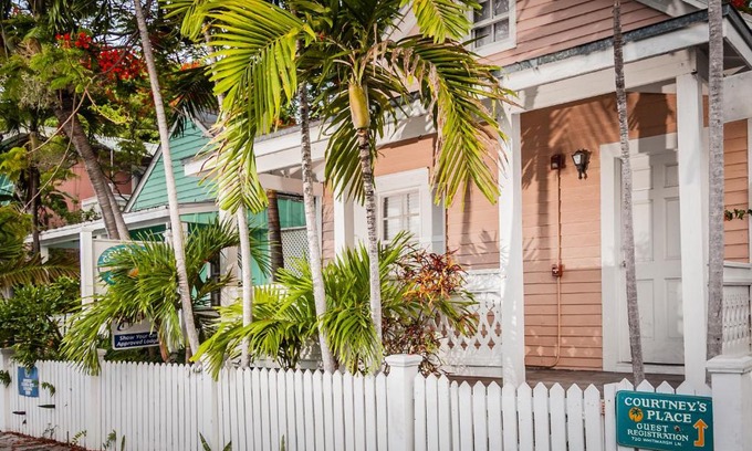 Key West Historic District House | Courtney's Place Historic Cottages & Inns