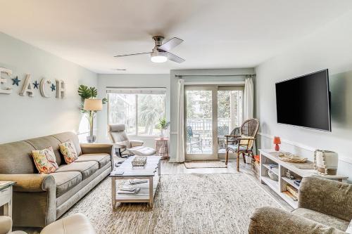 Hilton Head Island Apartment | Courtside 83
