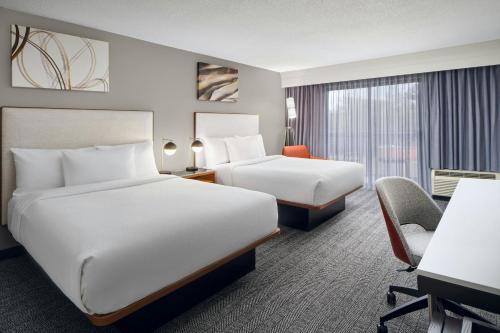 South Baton Rouge Hotel | Courtyard Baton Rouge South