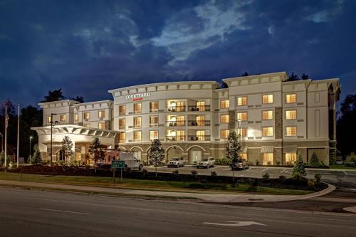 Boone Hotel | Courtyard by Marriott Boone