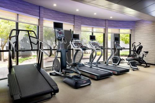 Woodbridge Hotel | Courtyard by Marriott Potomac Mills Woodbridge