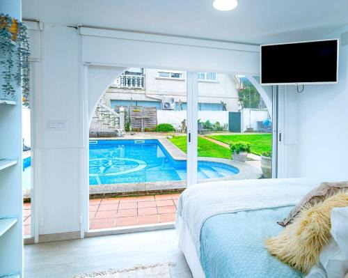Oia Apartment | Cova dos Frei