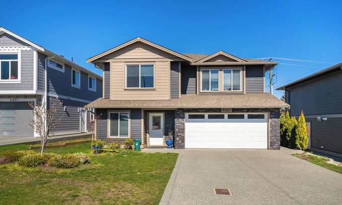 North Cowichan House | Cozy Two Bedroom, centrally located