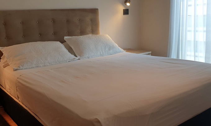 El Golf Apartment | Cozy 1-bedroom apartment in beautiful Las Condes with WiFi