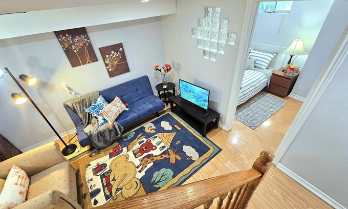 Wallace Emerson Apartment | Cozy 1-bedroom apartment in lovely Toronto