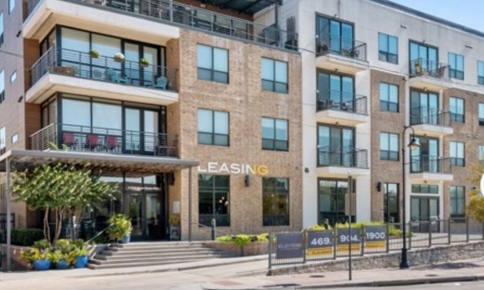 Downtown Dallas Apartment | Cozy 1-bedroom apartment in Downtown Dallas