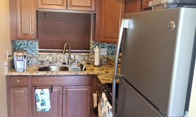 St. Petersburg Condo | Cozy 1 Bedroom by the Marina District
