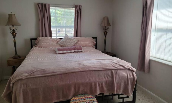 Delray Beach Apartment | Cozy 1 Bedroom in Downtown Delray Beach