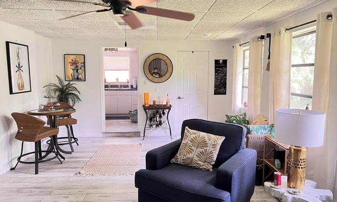South Venice House | Cozy 1-bedroom in law suite with WiFi, AC in superb Venice