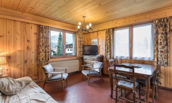 Megeve Apartment | Cozy 1BR Chalet Apartment in Megève - Ski Nearby, Pet-Friendly, WiFi, Parking