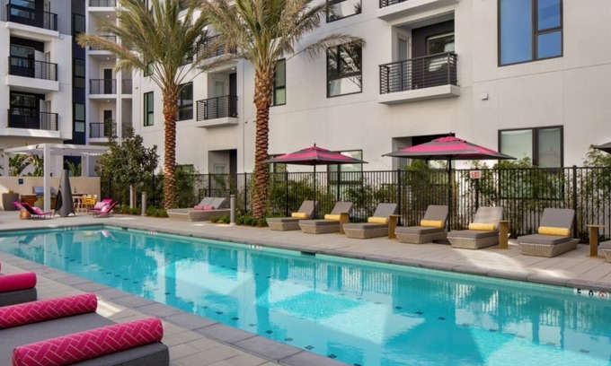 Sunnyvale Condo | Cozy 1BR Condo w Pool at Savoy: Relax & Enjoy