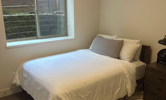 Irvington Apartment | Cozy 1BR NE Portland ADU Close to Hospital - 1 Month Min