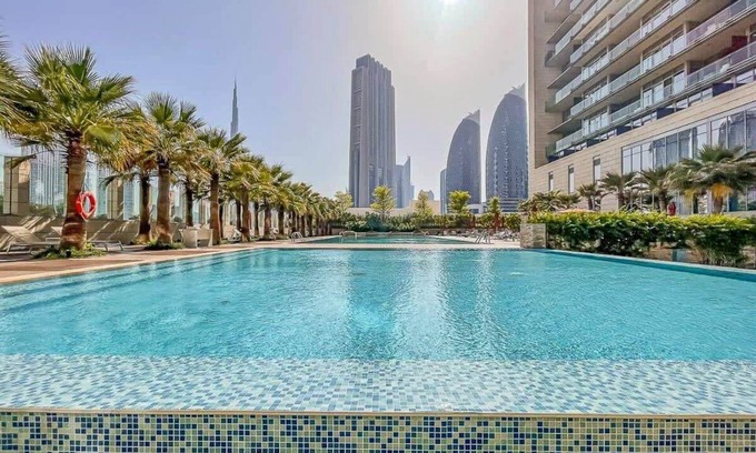 Bur Dubai Apartment | Cozy 1BR w/Spacious Balcony & City Views in DIFC!