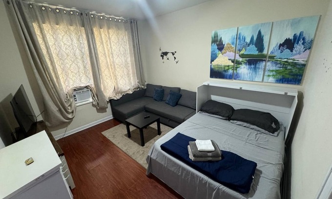 Queens Apartment | Cozy 2-bedroom apartment in pleasant Queens