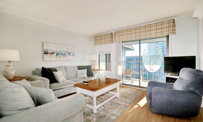 Myrtle Beach Condo | Cozy 2-bedroom condo, Ocean front! Top Floor! in fabulous Myrtle Beach resort