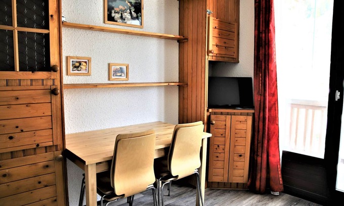 Auris Apartment | Cozy 2-room apartment, 300m from slopes, free parking - Auris en Oisans