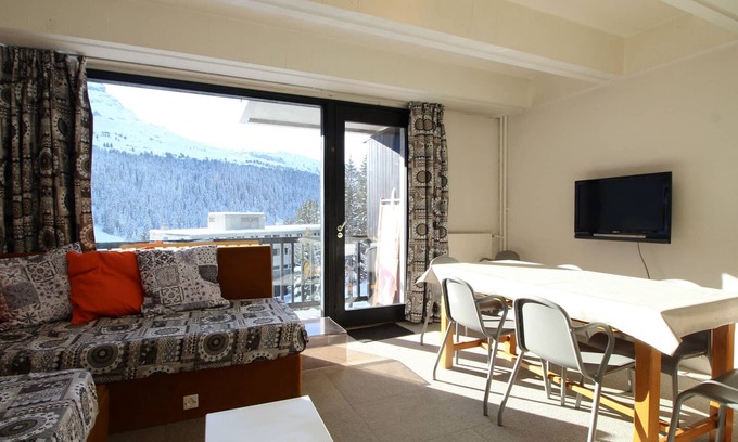 Flaine Apartment | Cozy 2-Room Apartment for 6, Ski-In/Ski-Out, Flaine Forum - Stunning South-Facing Balcony View