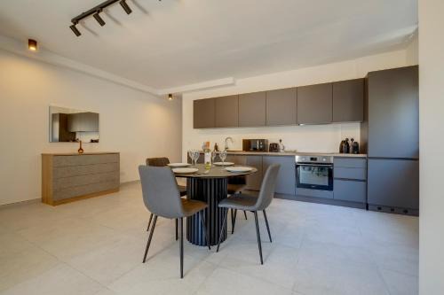 Madliena Apartment | Cozy 2BR Sliema Getaway by the Water
