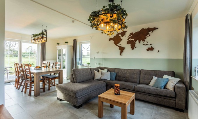 Bievre Villa | Cozy 3-bedroom house in the wooded area of Bièvre