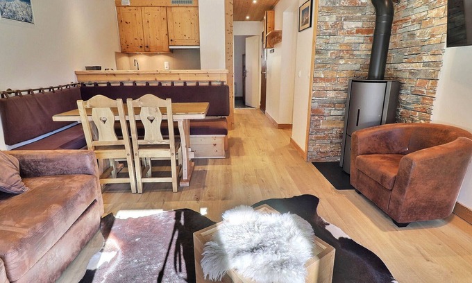 Meribel-Mottaret Apartment | Cozy 3-room Apt with Fireplace, Free Wi-Fi, Near Slopes & Shops, Sleeps 6
