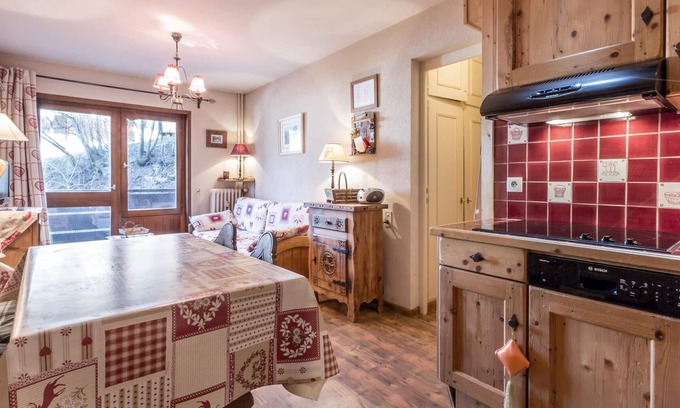 La Clusaz Apartment | Cozy 4-Person Apartment, Ski Lifts Nearby, Parking, 3-Star Comfort, La Clusaz