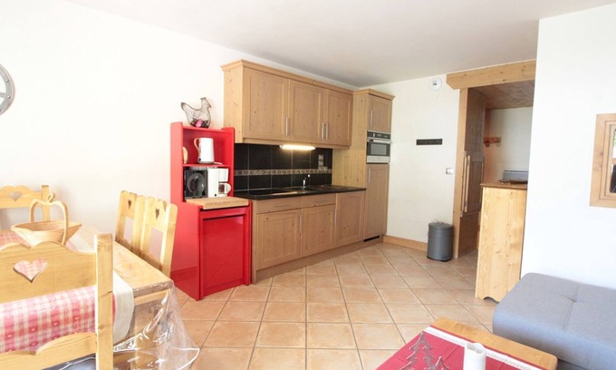 Les Carroz-d'Araches Apartment | Cozy 4-Room Apartment, Sleeps 8, Garage, Near Village Center & Ski Lifts
