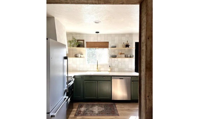 Veterans Park House | Cozy 5 Bedroom House On The Boise Greenbelt!