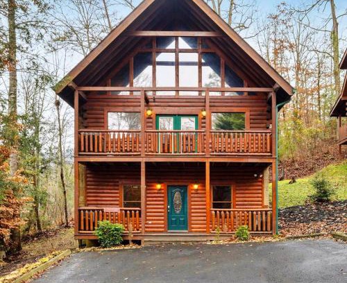 Pigeon Forge House | Cozy 5BR Cabin Near Dollywood