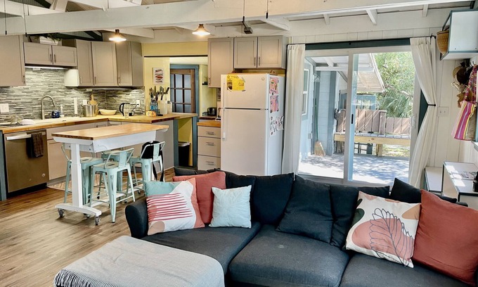 Alligator Point Cottage | Cozy Alligator Point Beach Cottage in the Trees