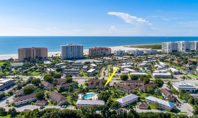 Marco Island Condo | Cozy and Well Appointed One Bedroom Condo in Popular Island Complex