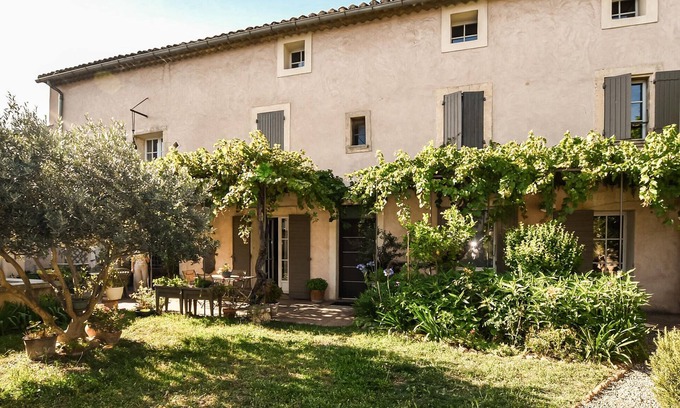 Morieres-les-Avignon Apartment | Cozy apartment in Morières-lès-Avignon