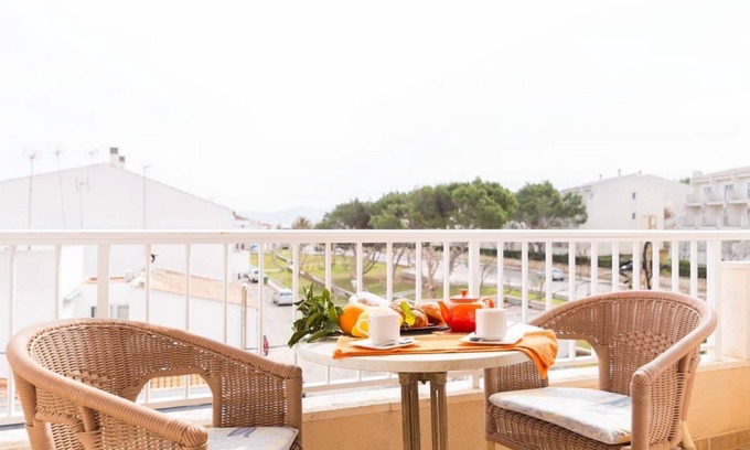 Son Baulo Apartment | Cozy Apartement in a quien area in front of the sea